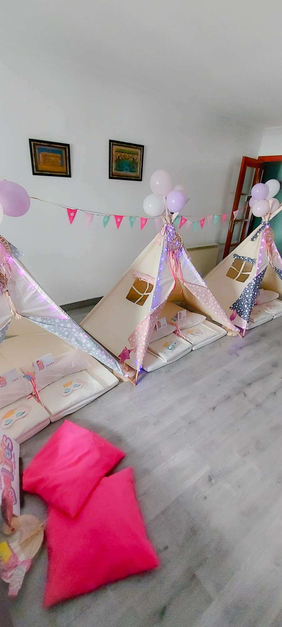 TIPIS FIESTA DE PIJAMAS - Imagen 11